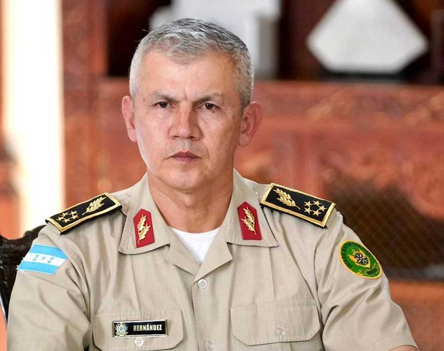 Roosevelt Hernández: la polarización de las Fuerzas Armadas y su impacto en la sociedad