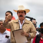 Alerta de pastor evangélico a Mel Zelaya y clase política en crisis institucional Alerta de pastor evangélico a Mel Zelaya y clase política en crisis institucional