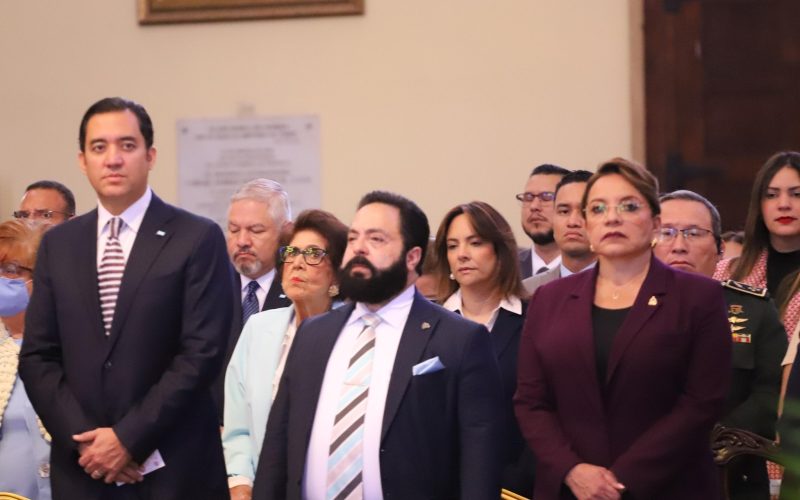 Luis Redondo implicado en presunto favoritismo en trámite de banco de su entorno familiar