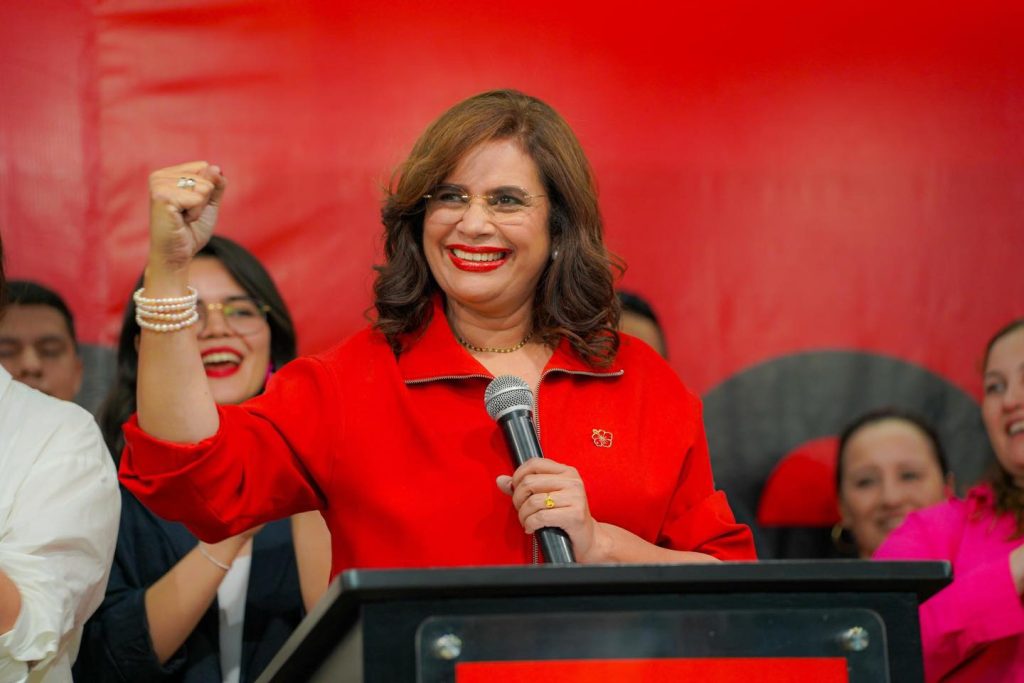 Rixi Moncada ve su popularidad caer antes de las elecciones en Honduras