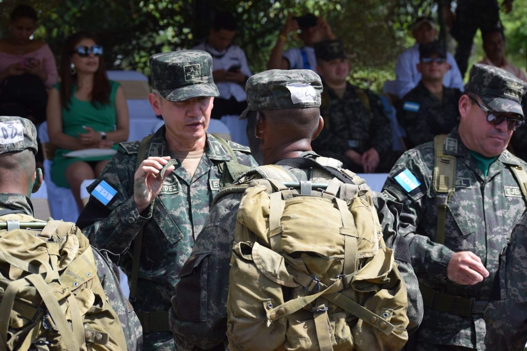 Fuerzas Armadas y el Plan Constituyente de LIBRE